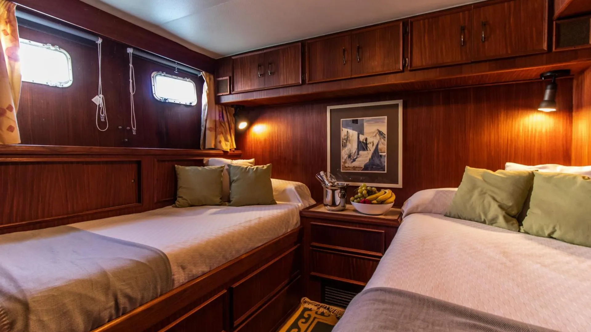 Hotel Yacht Our Alissa Premia De Mar