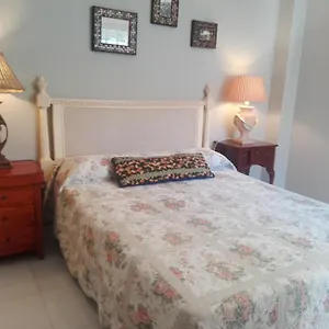Homestay Agradable Y Familiar, Premia De Mar