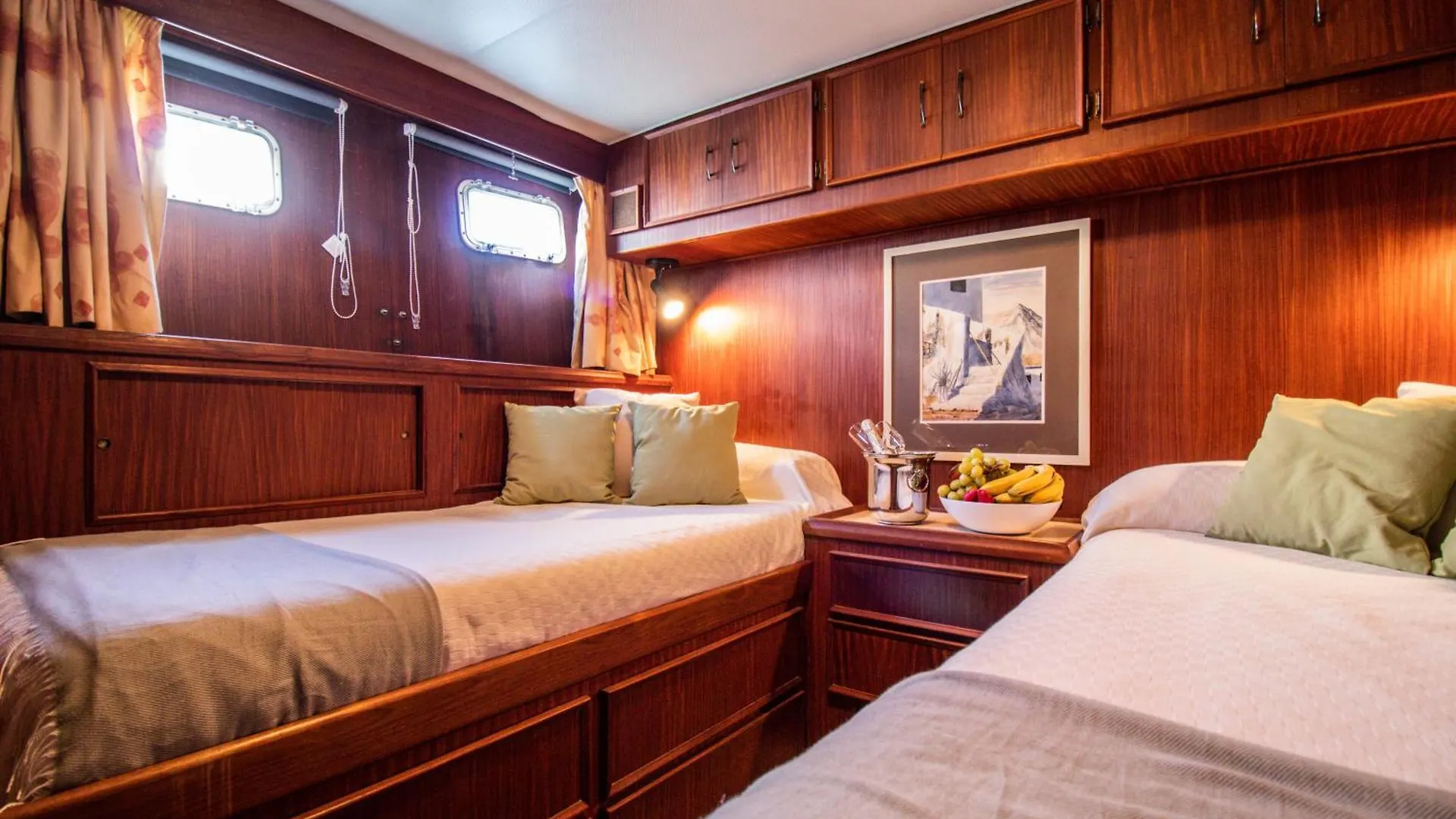 Hotel Yacht Our Alissa Premia De Mar