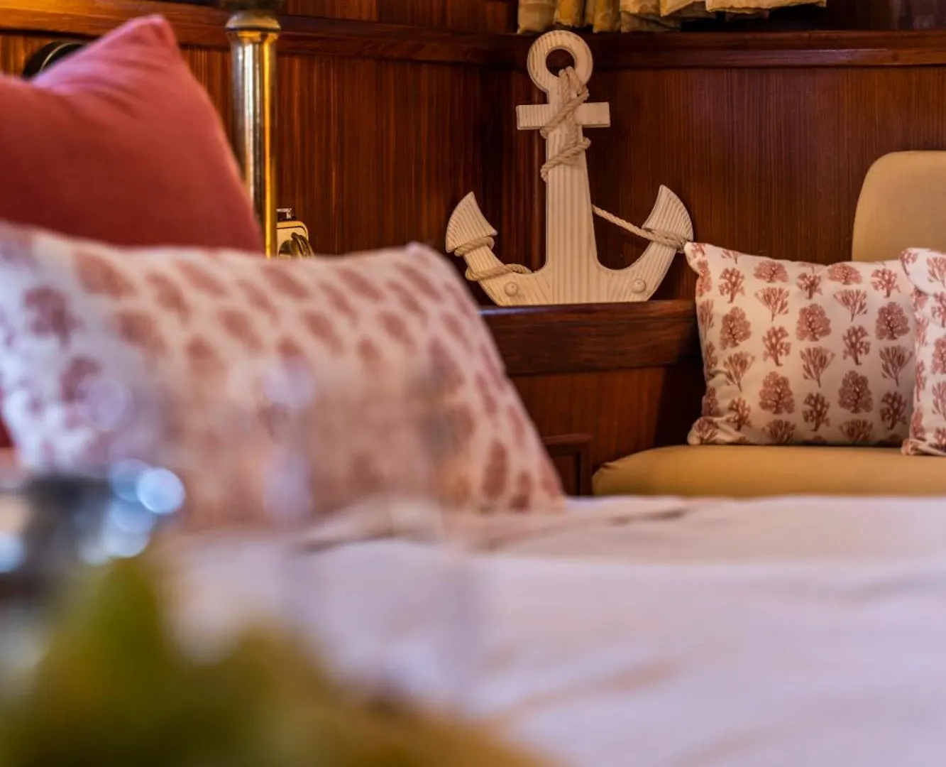 Hotel Yacht Our Alissa Premia De Mar Spain