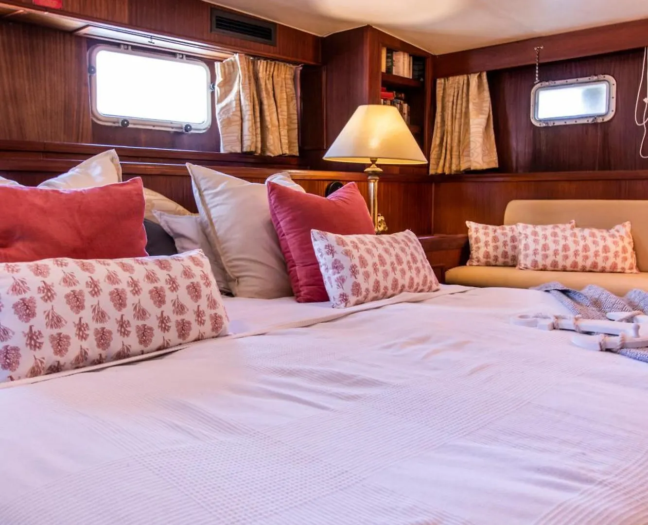 Hotel Yacht Our Alissa Premia De Mar